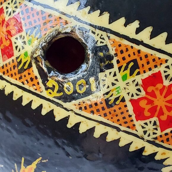 Traditional ukrainian Easter egg pysanka ostrich wheat folkart black red green - Picture 8 of 13